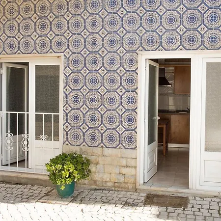 D. Antonia بيت ضيافة 3*